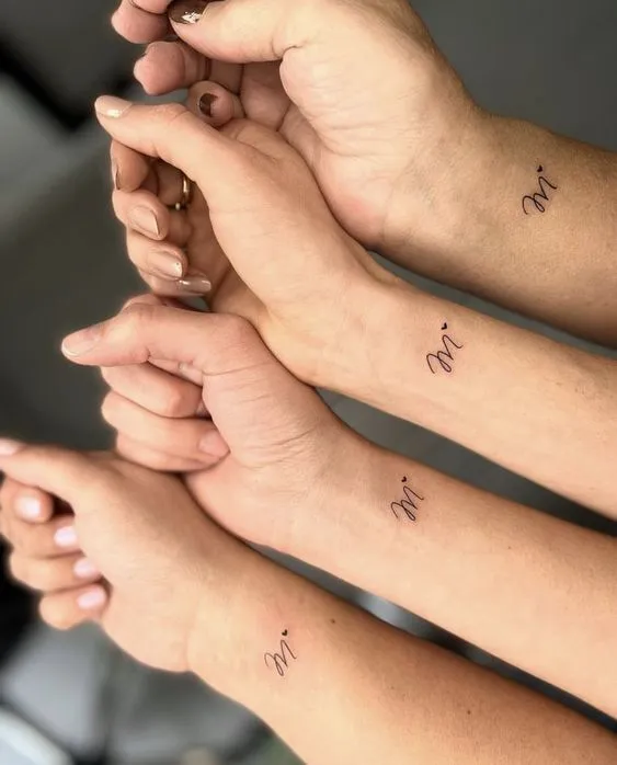 Top 300+ hình xăm nhóm ý nghĩa, đoàn kết và yêu thương - Genztattoo