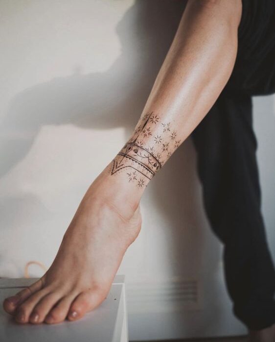 999+ hình xăm lắc chân mini cực độc đáo cho nam và nữ - Genztattoo