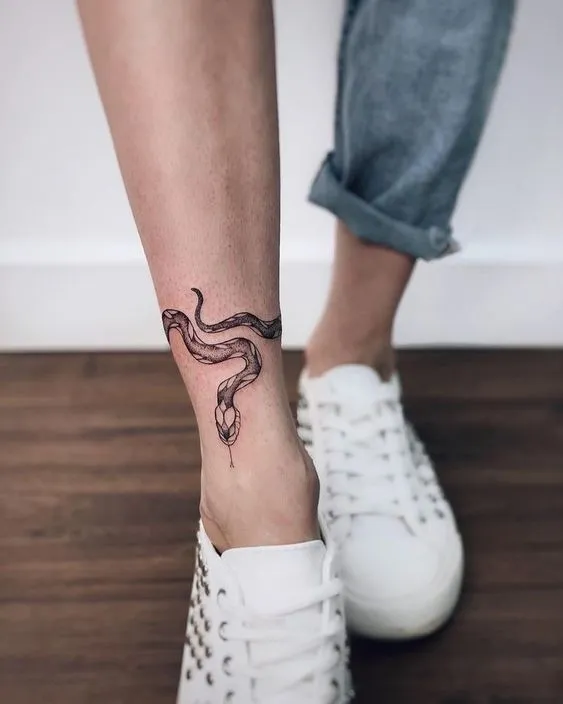 150 hình xăm mini ở chân độc đáo cho nam và nữ - Genztattoo