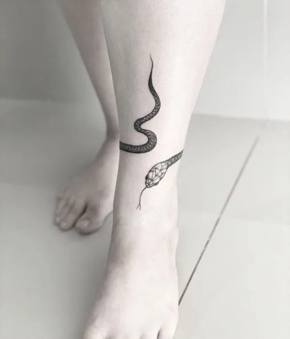 150 hình xăm mini ở chân độc đáo cho nam và nữ - Genztattoo