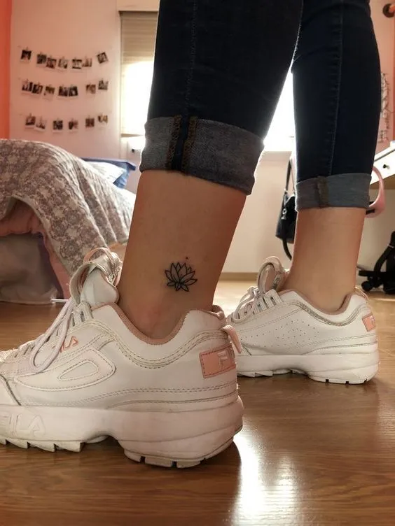 150 hình xăm mini ở chân độc đáo cho nam và nữ - Genztattoo