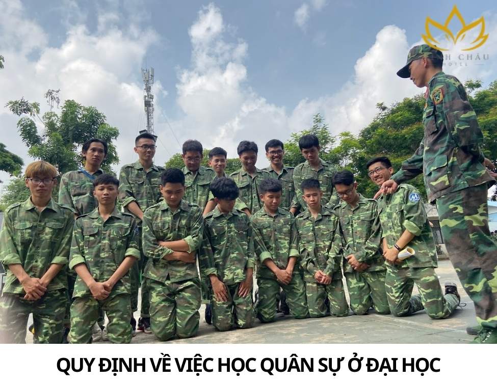 Học Quân Sự Ở Đại Học Có Được Về Không? Tìm Hiểu Quy Định Và Yếu Tố Ảnh Hưởng