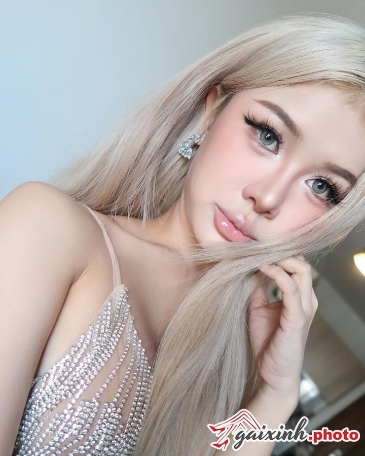 35+ Ảnh Xuân Ca Tiktok Sexy Khoe Dáng Nuột Nà