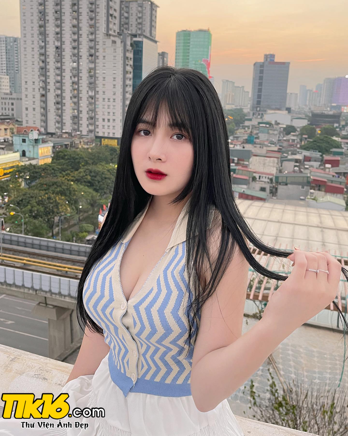 TOP 50 ảnh đẹp của Streamer Quỳnh Alee sexy