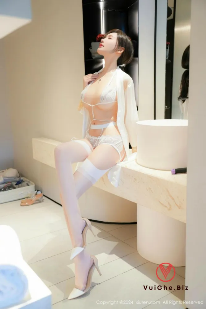 Top 99+ Ảnh gái xinh đít to khoe vòng 1 sexy quyến rũ