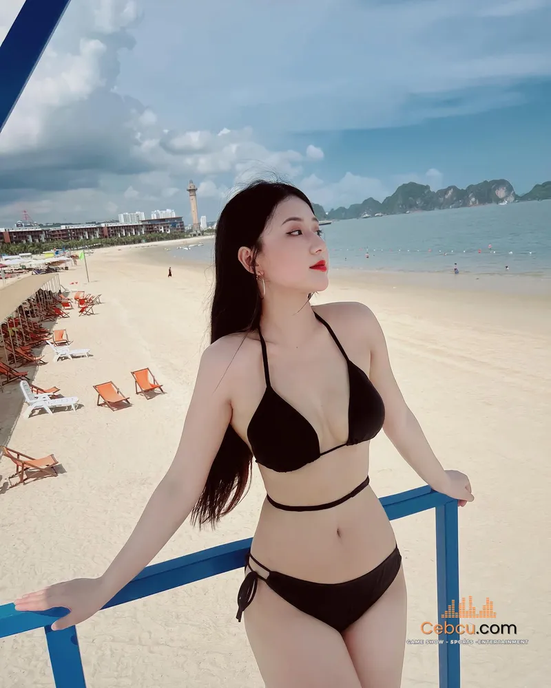 101+ Ảnh gái xinh mặc quần lọt khe lộ hàng Sexy nhất