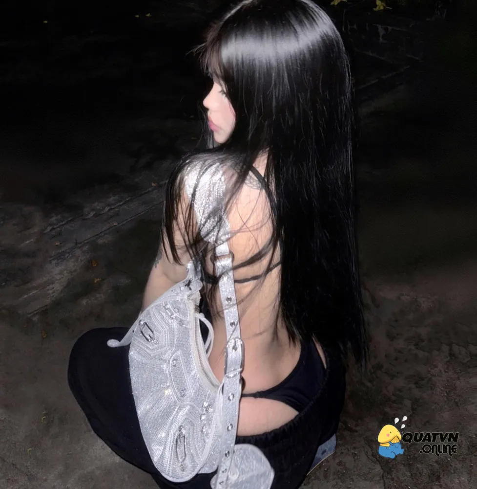 Top 99+ Ảnh Khúc Thị Hương Onlyfans show hàng vú to nảy nở ngọt ngào