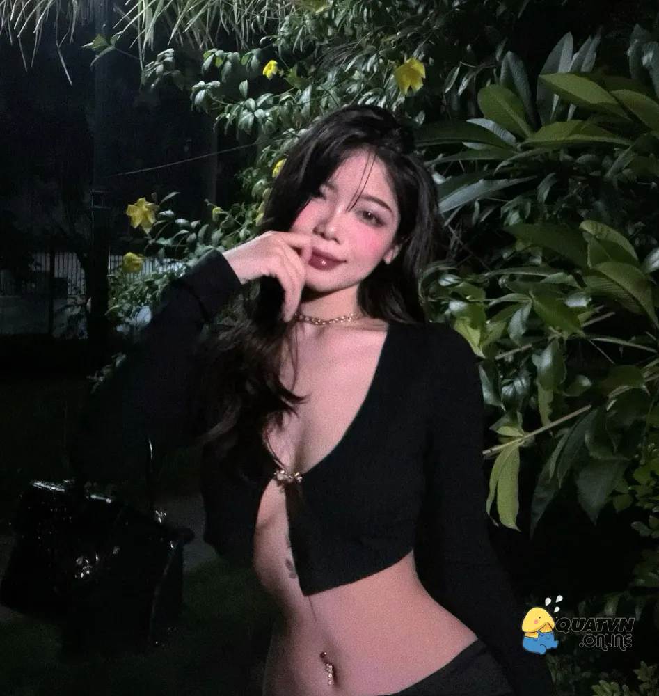 Top 99+ Ảnh Khúc Thị Hương Onlyfans show hàng vú to nảy nở ngọt ngào