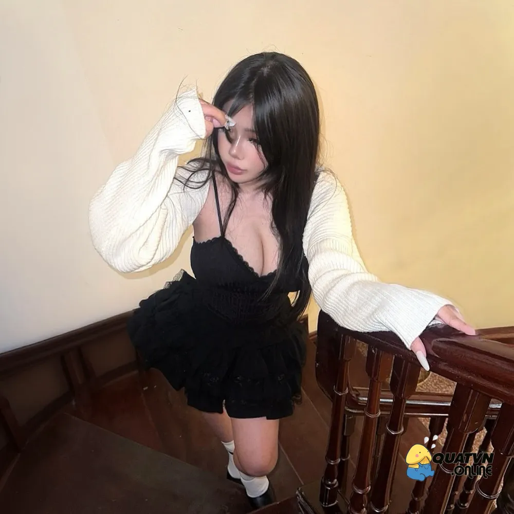 Top 99+ Ảnh Khúc Thị Hương Onlyfans show hàng vú to nảy nở ngọt ngào